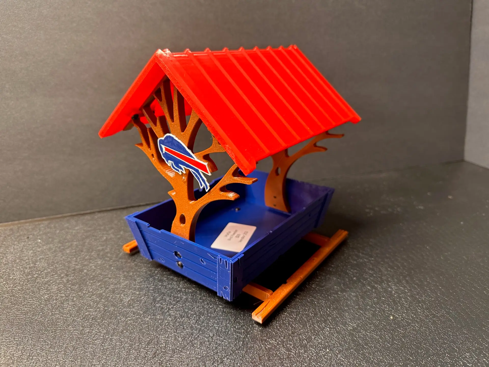 Mafia Countryside Bird Feeder