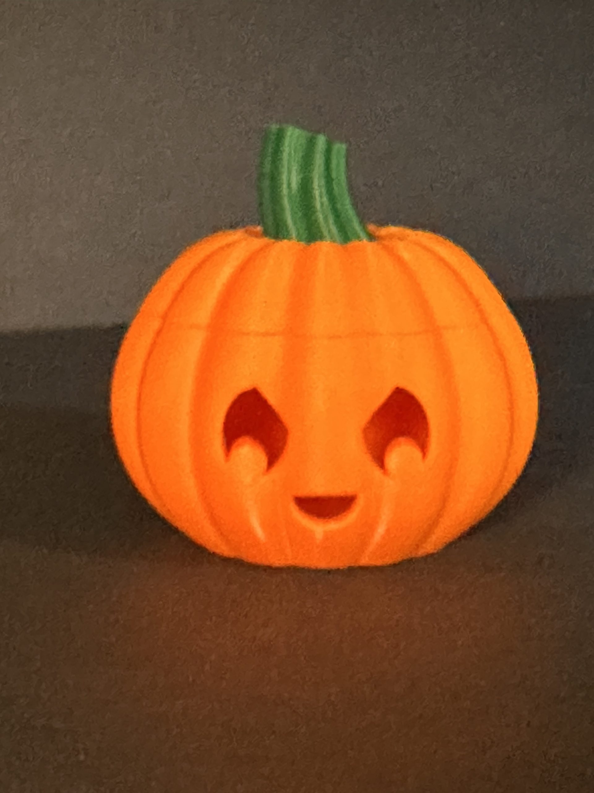 Tea Light Pumpkin - 001